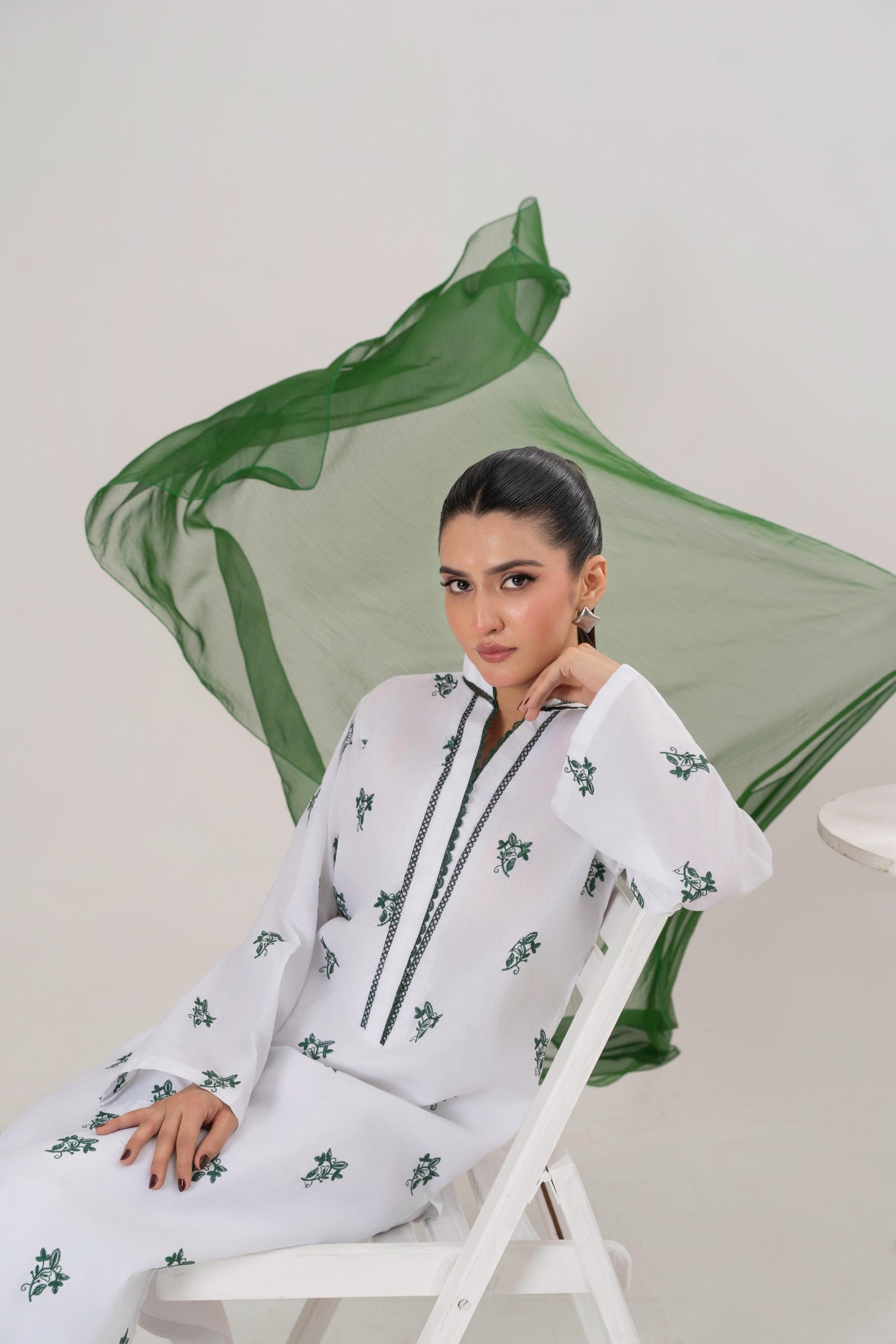 Azadi Embroidered 3-Pcs